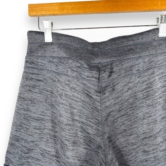 Athleta Downplay Shortie Activewear Workout Shorts, Heathered Grey, Size Small - Picture 6 of 10
